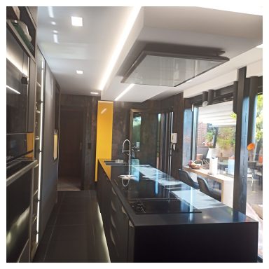 Cocina moderna con isla central, revestimientos oscuros y buena iluminación natural.